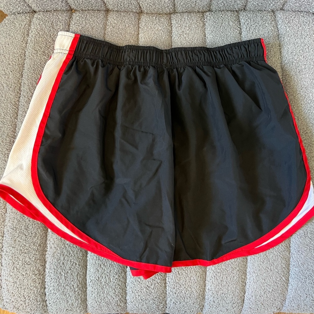 Women’s Dry Tempo Nike Dri-Fit Black Shorts - Picture 6 of 7